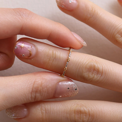 Dainty Cubic Band Ring